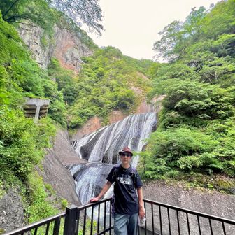 日本三大名爆 袋田の滝