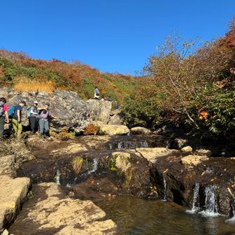 広めの沢で飲水タイム