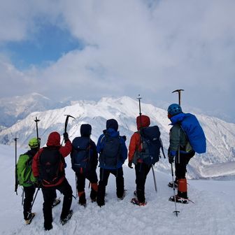 山頂に居た方に撮って頂きました🙇‍♂️