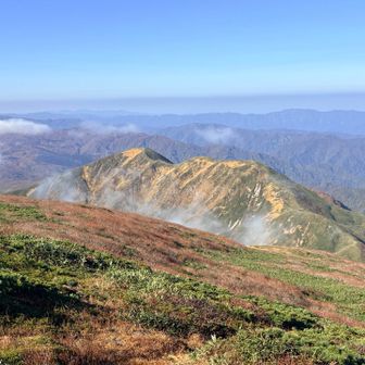 湯殿山方面