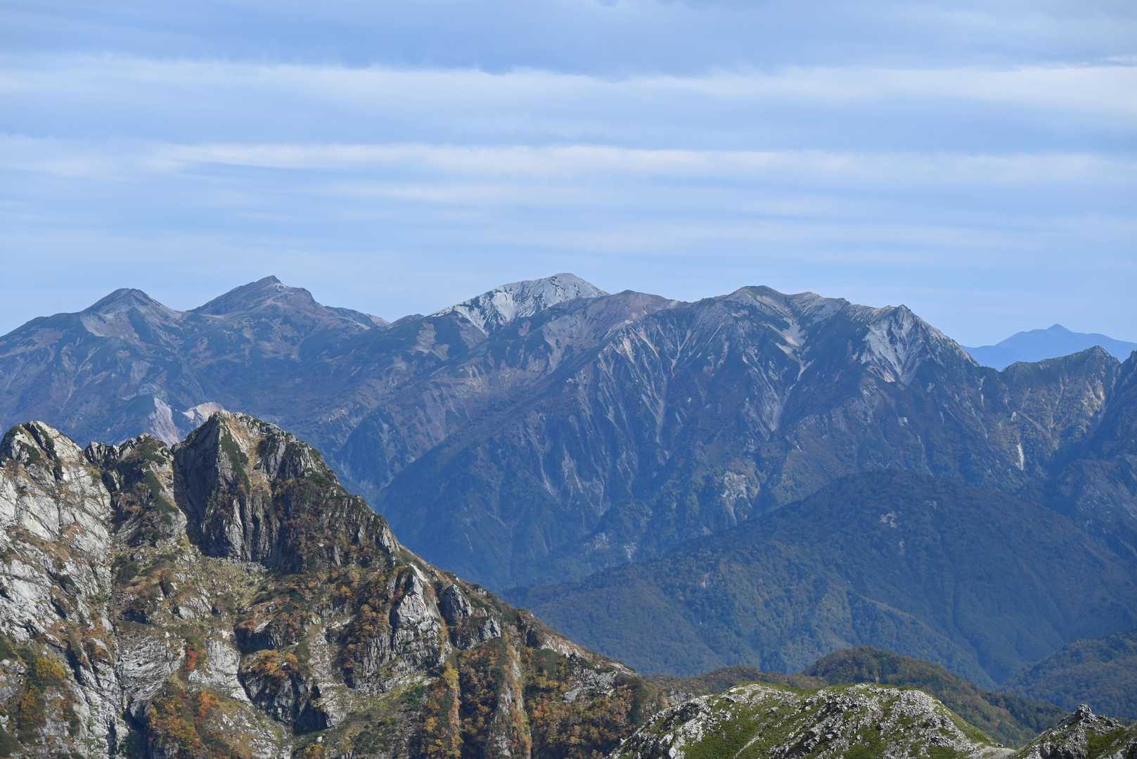 📸長野県境の山々も今日はきれいに見えます。