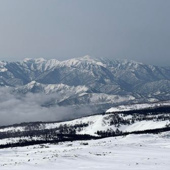 あれは真昼岳かな