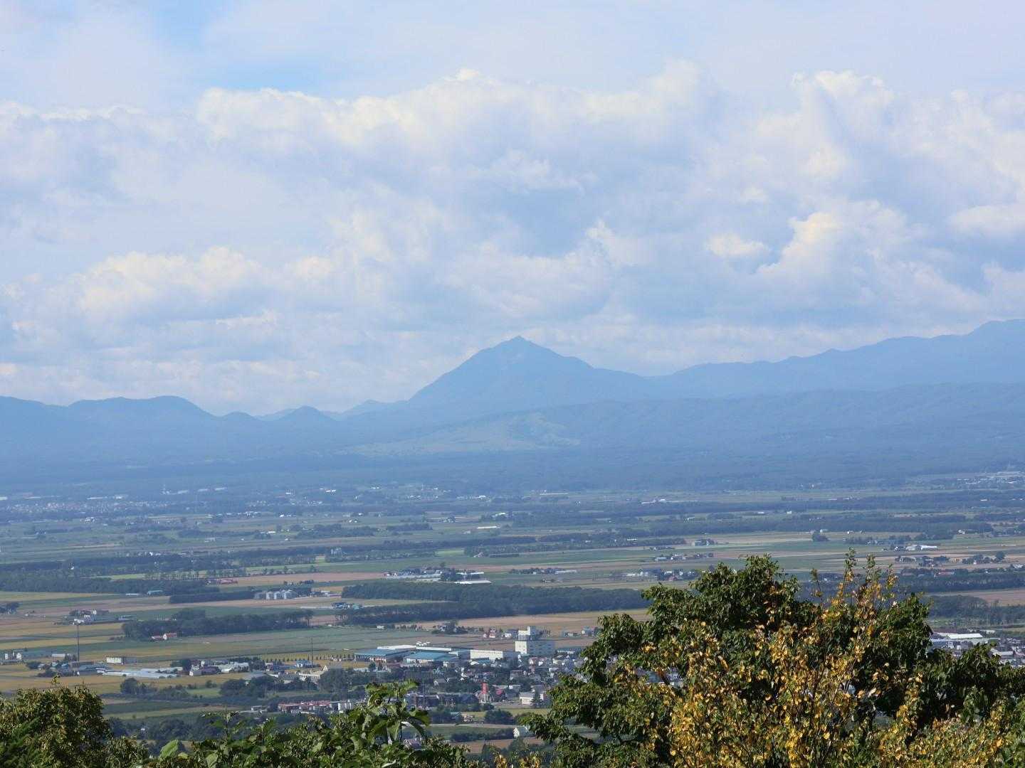 恵庭岳方面