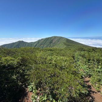 不忘山へ続く稜線