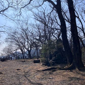 ここにお城があったのかな