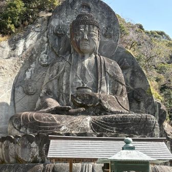 高さ31mの大仏様