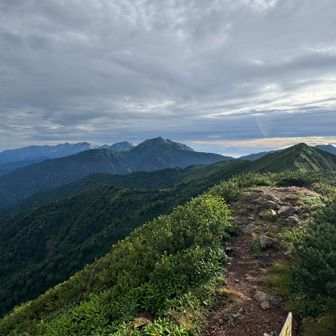 爺ヶ岳､鹿島槍ヶ岳、五竜、唐松、白馬