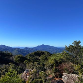 次はあの倉岳(多分)