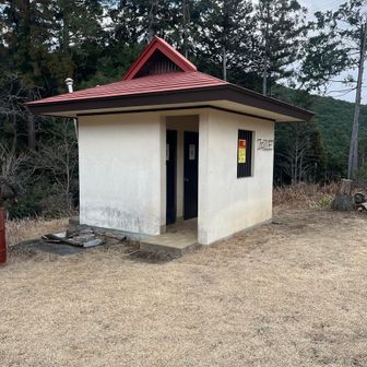 ユガテにはトイレあります
この先は桂木観音までトイレありません