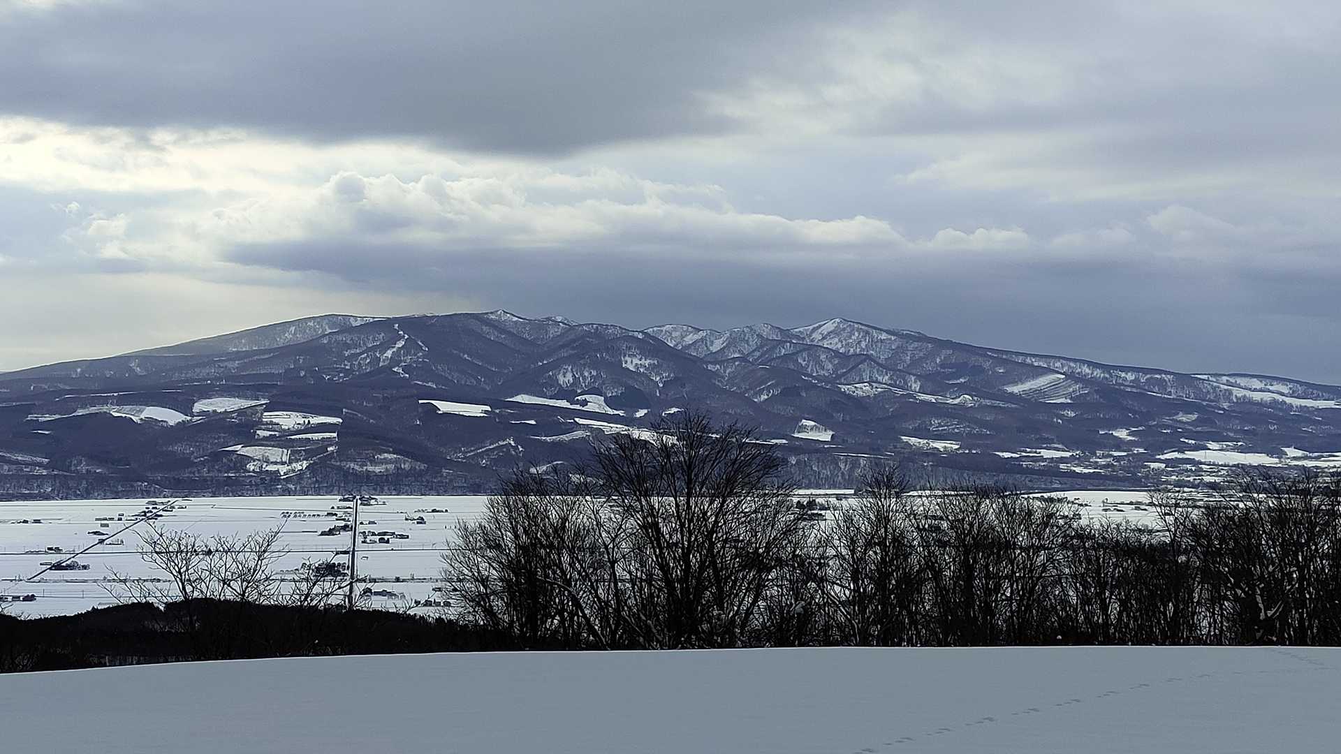 音江連山