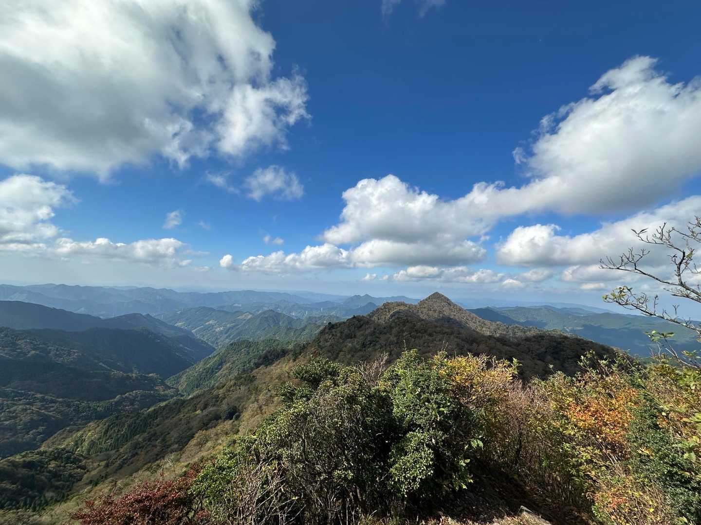 御前岳を振り返って
