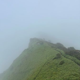 三嶺山頂をロックオン❗️