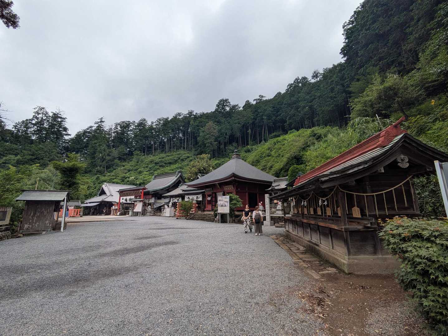 太平山神社の境内の様子