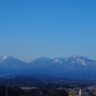 左から男体山、大真名子山、女峰山。
