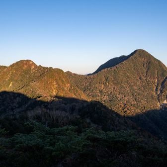 これが皇海山