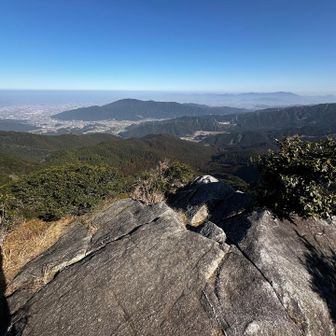 福岡の街と油山
