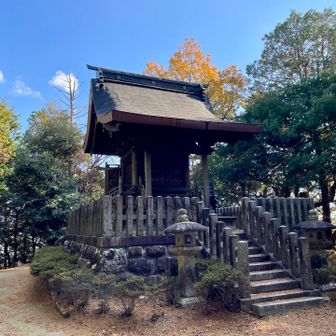 こじんまりとしてるけど、いい雰囲気の雨宮龍神社⛩️
