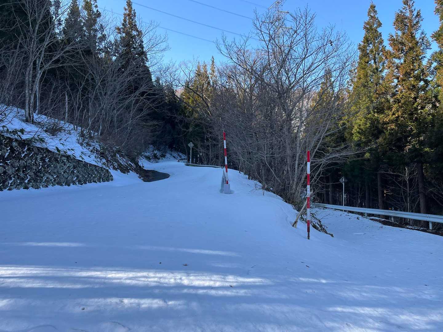 笹谷峠-大関山-ハマグリ山-トンガリ山-山形神室岳 往復コースの写真