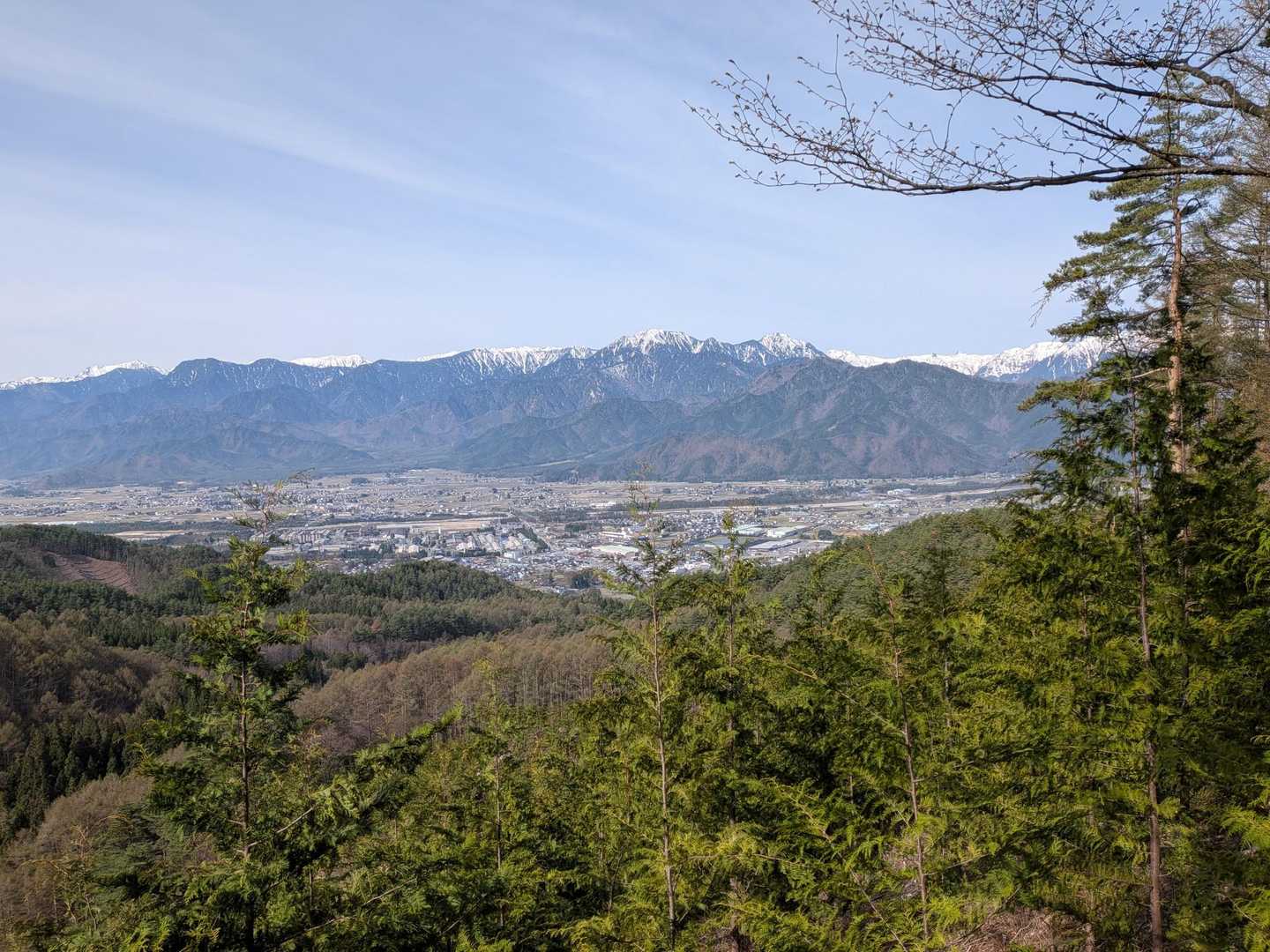 山頂駆け登りコース
展望が良い✨