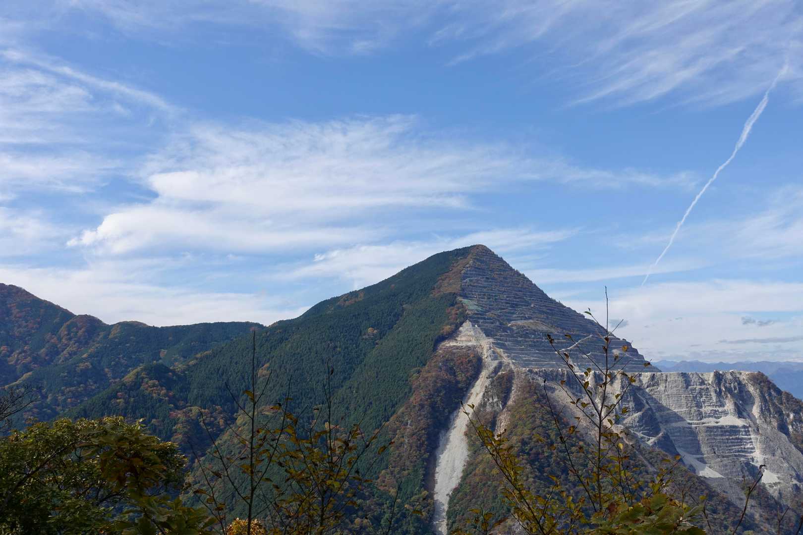 芦ヶ久保駅-二子山-武川岳-大持山-武甲山-浦山口駅 縦走コースの写真