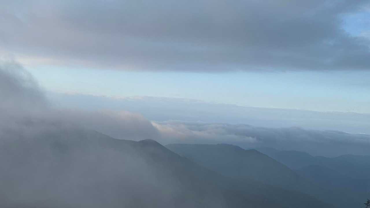 谷川岳主脈縦走（平標山・仙ノ倉山・万太郎山・谷川岳） の写真 26
