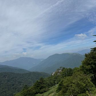 どうやら三嶺らしきおやまですねぇ