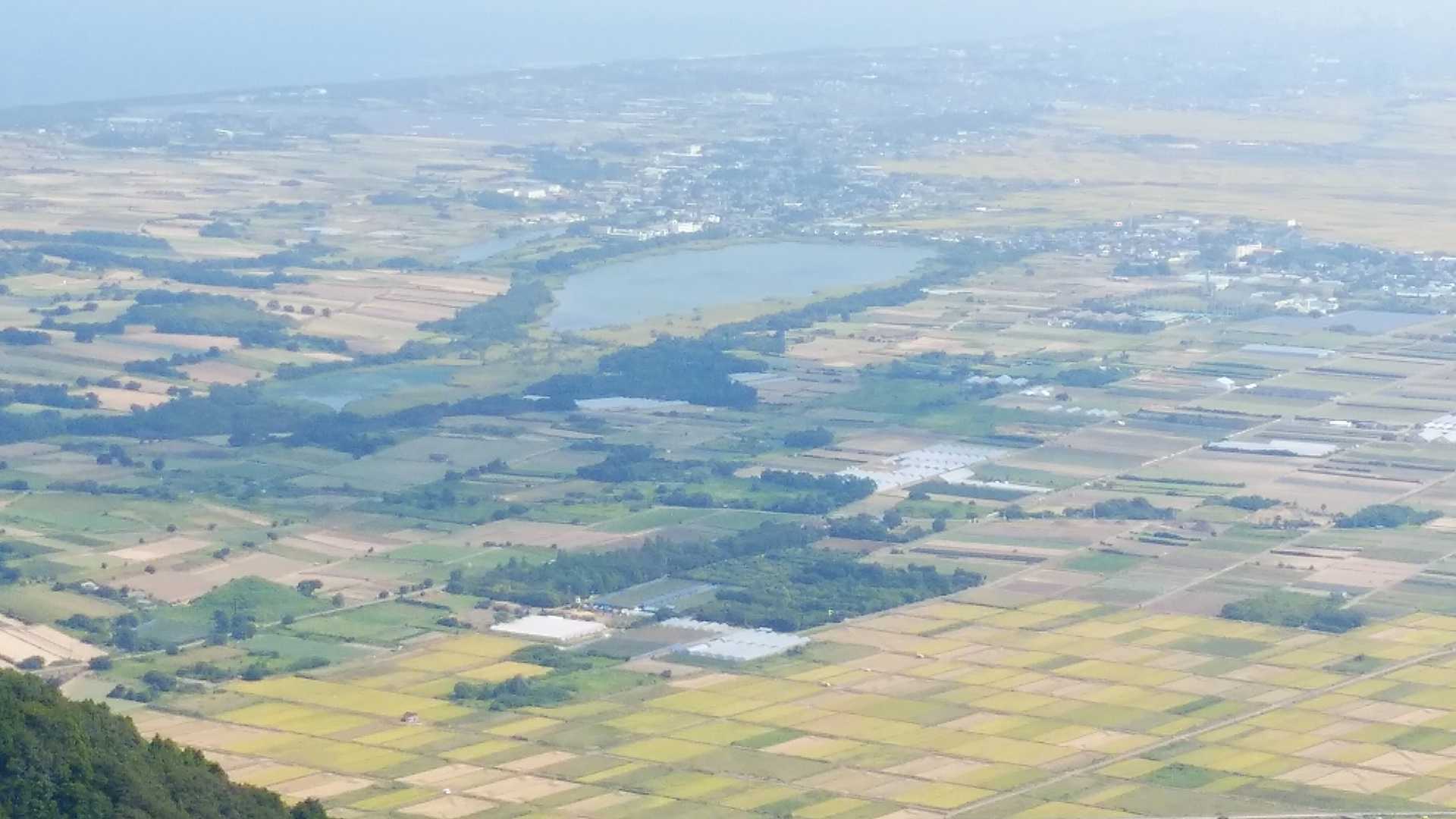 眼下に広がる蒲原平野