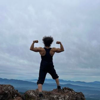 山ポーズが出来る😁