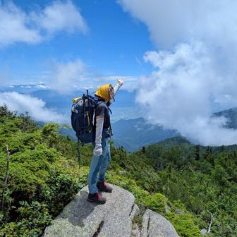 足腰鍛えるマン