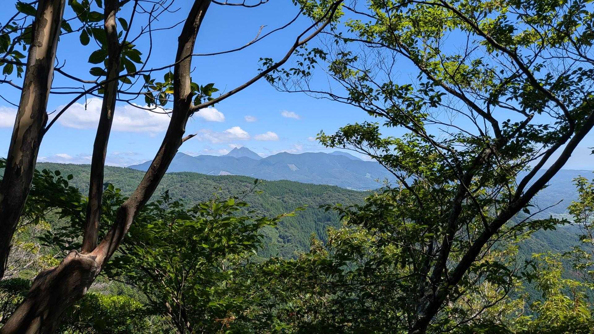 熊群山 往復コースの写真