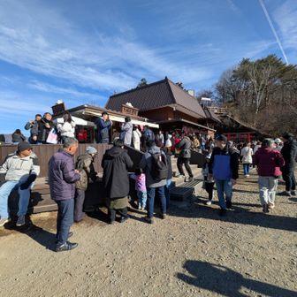 🚡ロープウェイから上がってきた人でいっぱい(^_^;)