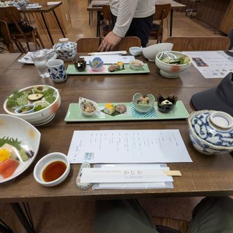 かじか荘はお料理美味しくてお風呂も温泉露天風呂で癒されました。