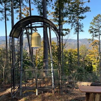 こんな所にベルが！いい音でしたよ✭