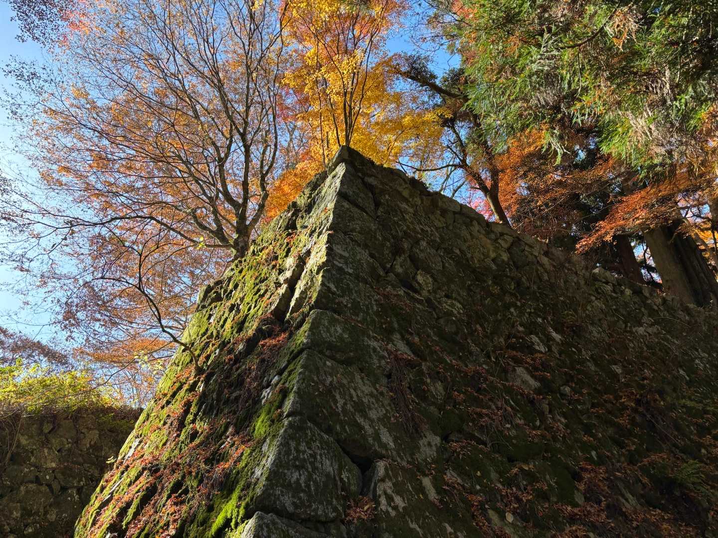 壺阪山駅-高取山-高取城跡入口-高取城登山道入口-壷阪寺前 周回コースの写真