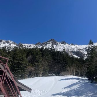 明日あそこに登るのかー　