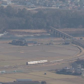 いいカーブ♡かがやく車体♪