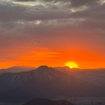山頂着いてすぐにお日様☀️出てきました。
間に合って良かったぁ😊