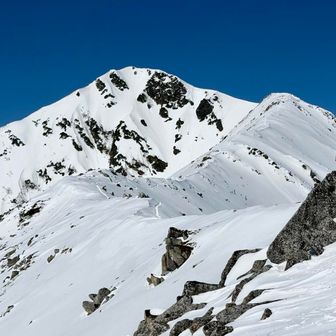 さあ常念岳へ  風もほぼ無し  条件は整いましたが