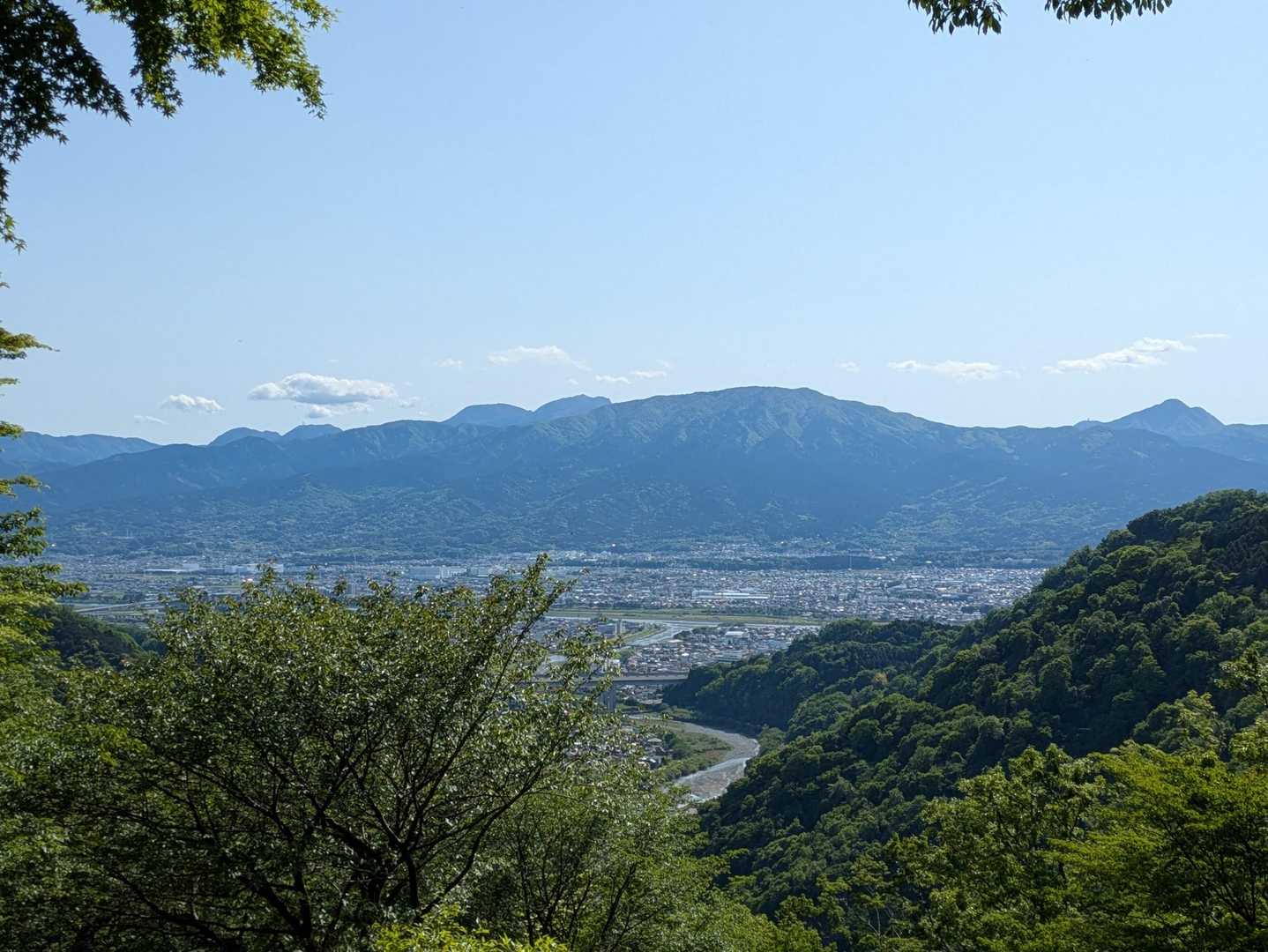 南側の…眺望〜デス⛰️🎶♫♪