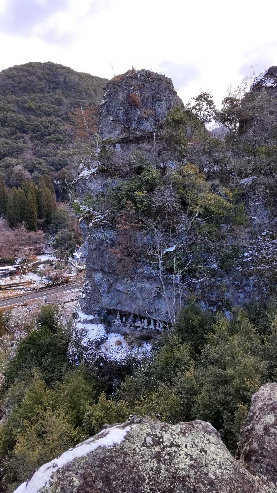 青の洞門・競秀峰😱ヤバいけ〜耶馬溪🐴 / しんちゃんさんの青の洞門