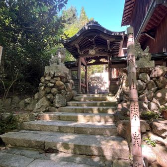 厳かで雰囲気のあるお寺でした