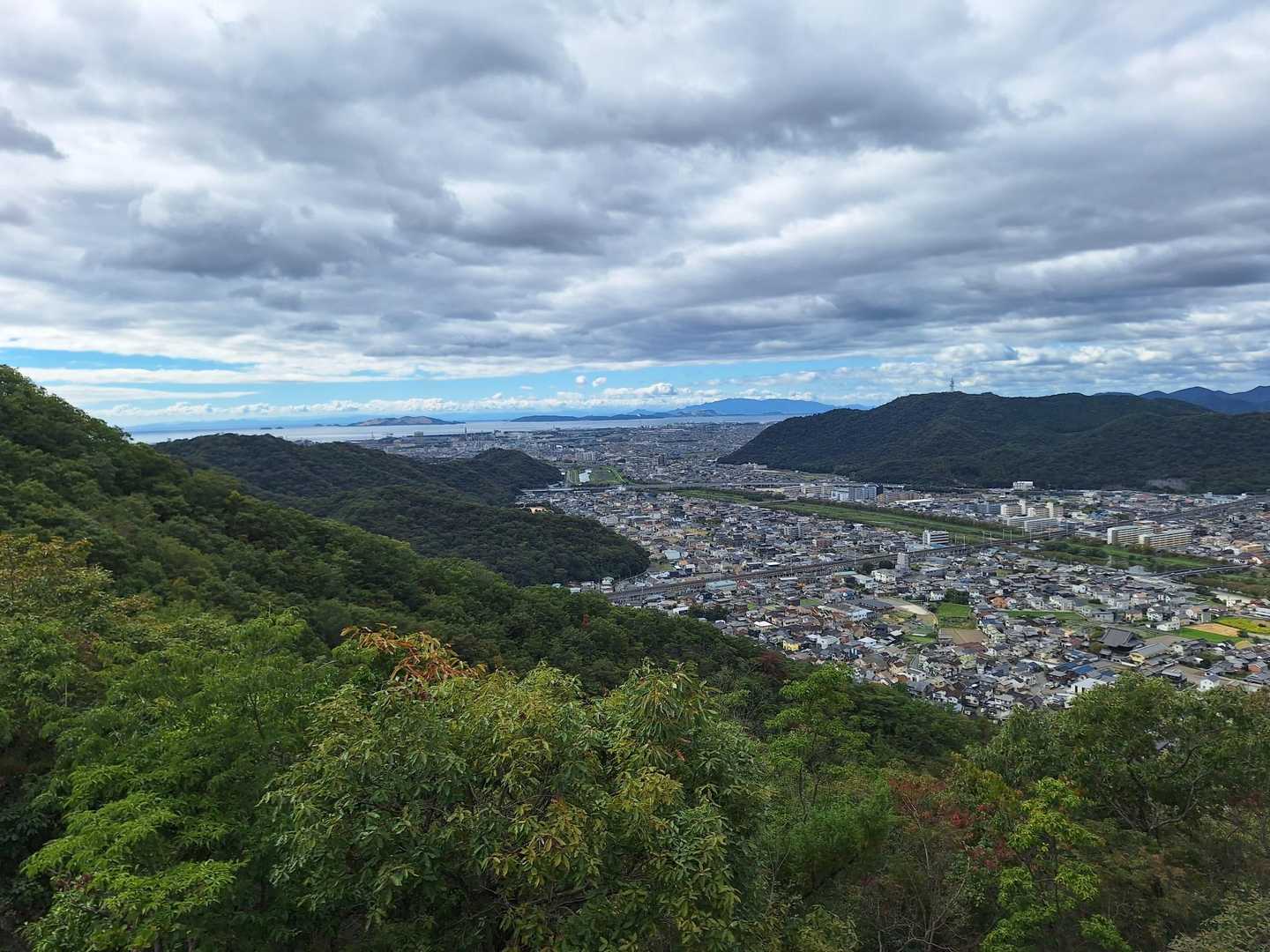 ここで休憩されてたおじさまと暫しお話し
地元の方でした