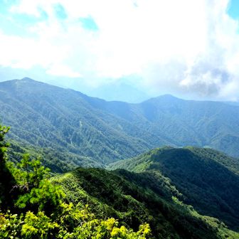 釈迦岳がどれだったかわからないまま