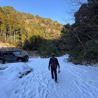 日陰には雪☃️