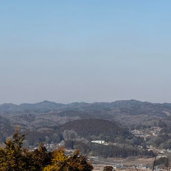 霞んでなきゃ、那須も見えそう。
