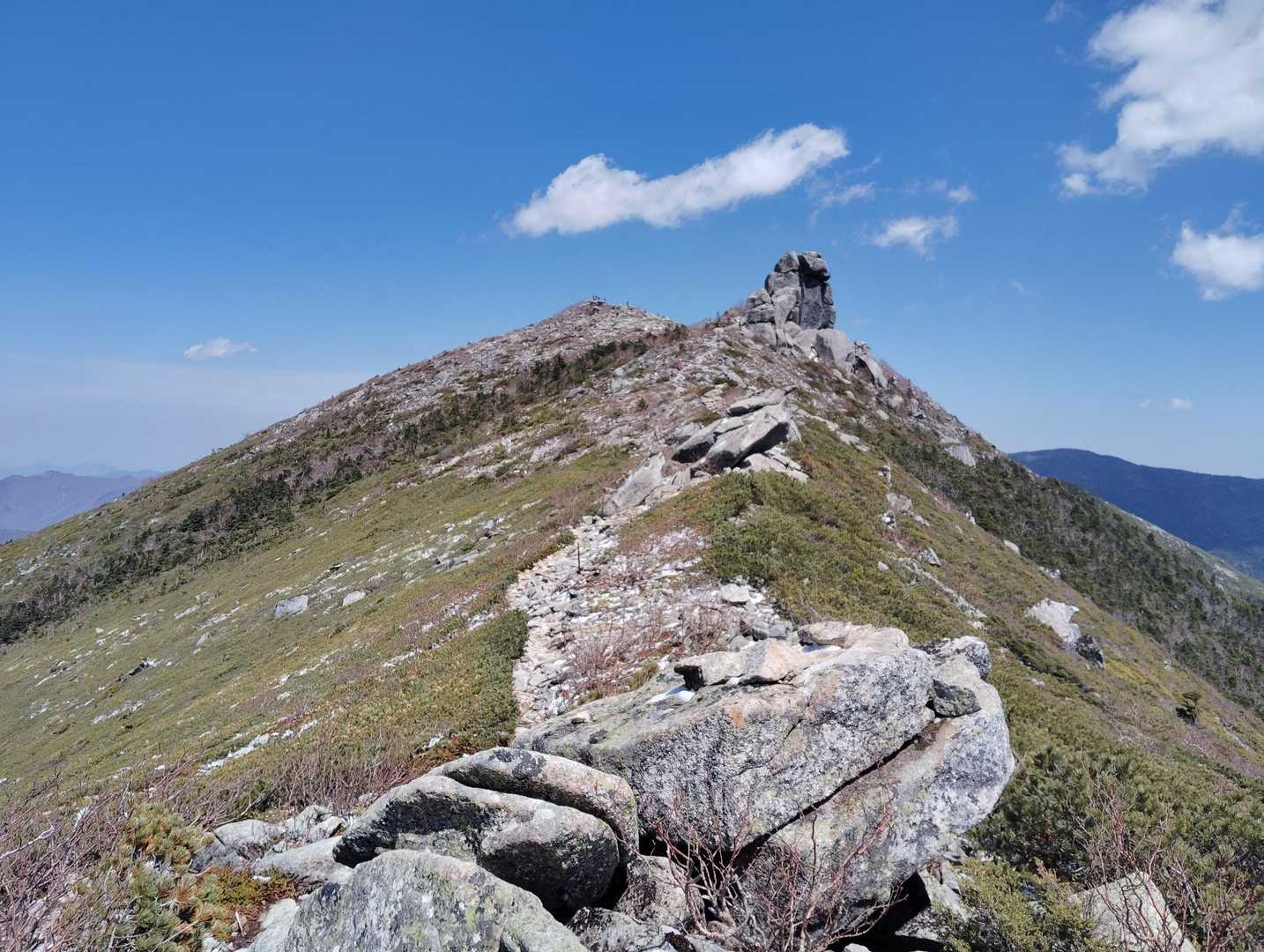 もう少しで山頂です