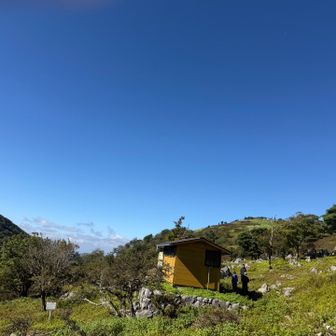 休憩小屋　トイレ有り👍
