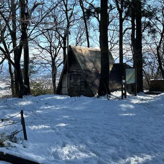 小屋の煙突から煙でてました💨
私は汗だく💦