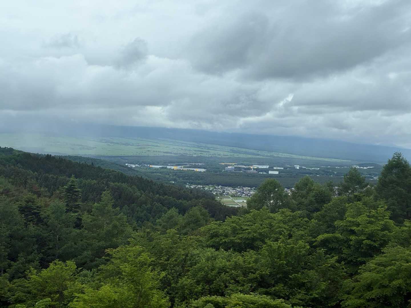立ノ塚垰-加瀬山-砂須山-二十曲峠-大平山-飯盛山 周回コースの写真