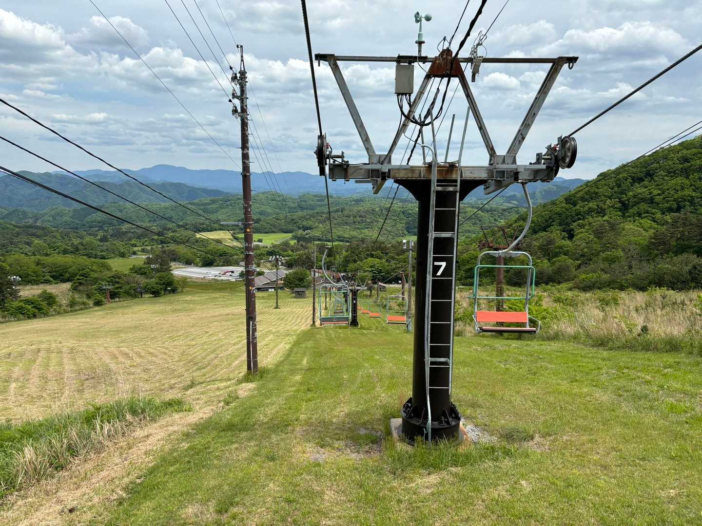 予定通り、下山はリフト利用
風が気持ち良い、タノシー🎶